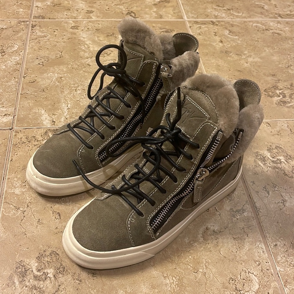 Giuseppe Zanotti winter sneaker size 38